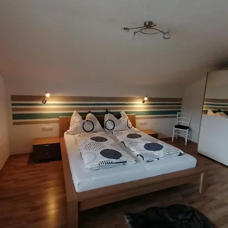 Ferienwohnung Casa Pizzo Apartment Höfen